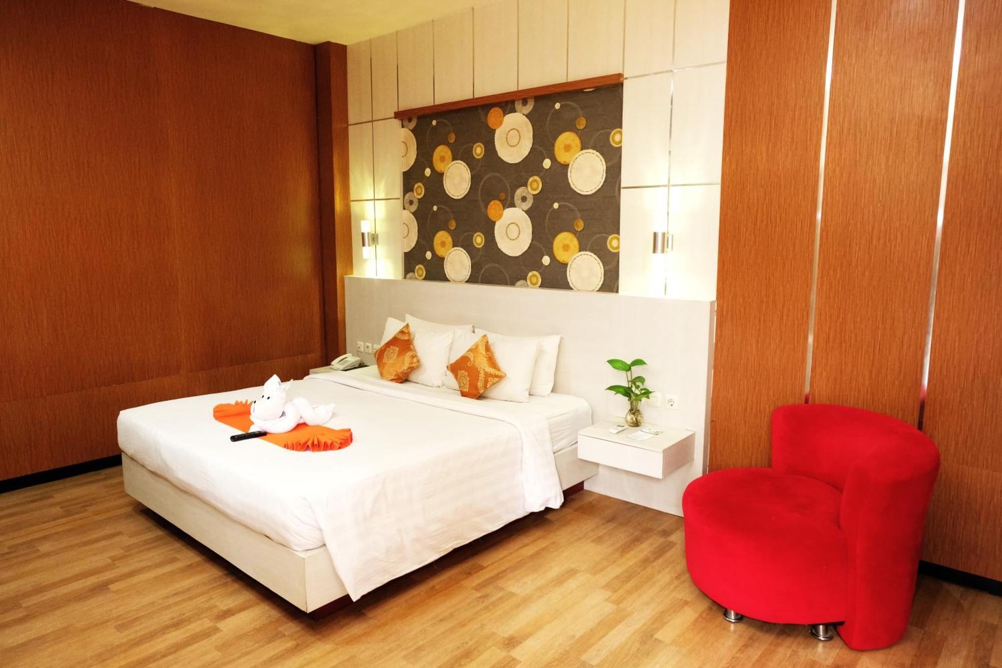 Halogen Hotel Airport Surabaya Sidoarjo Kültér fotó