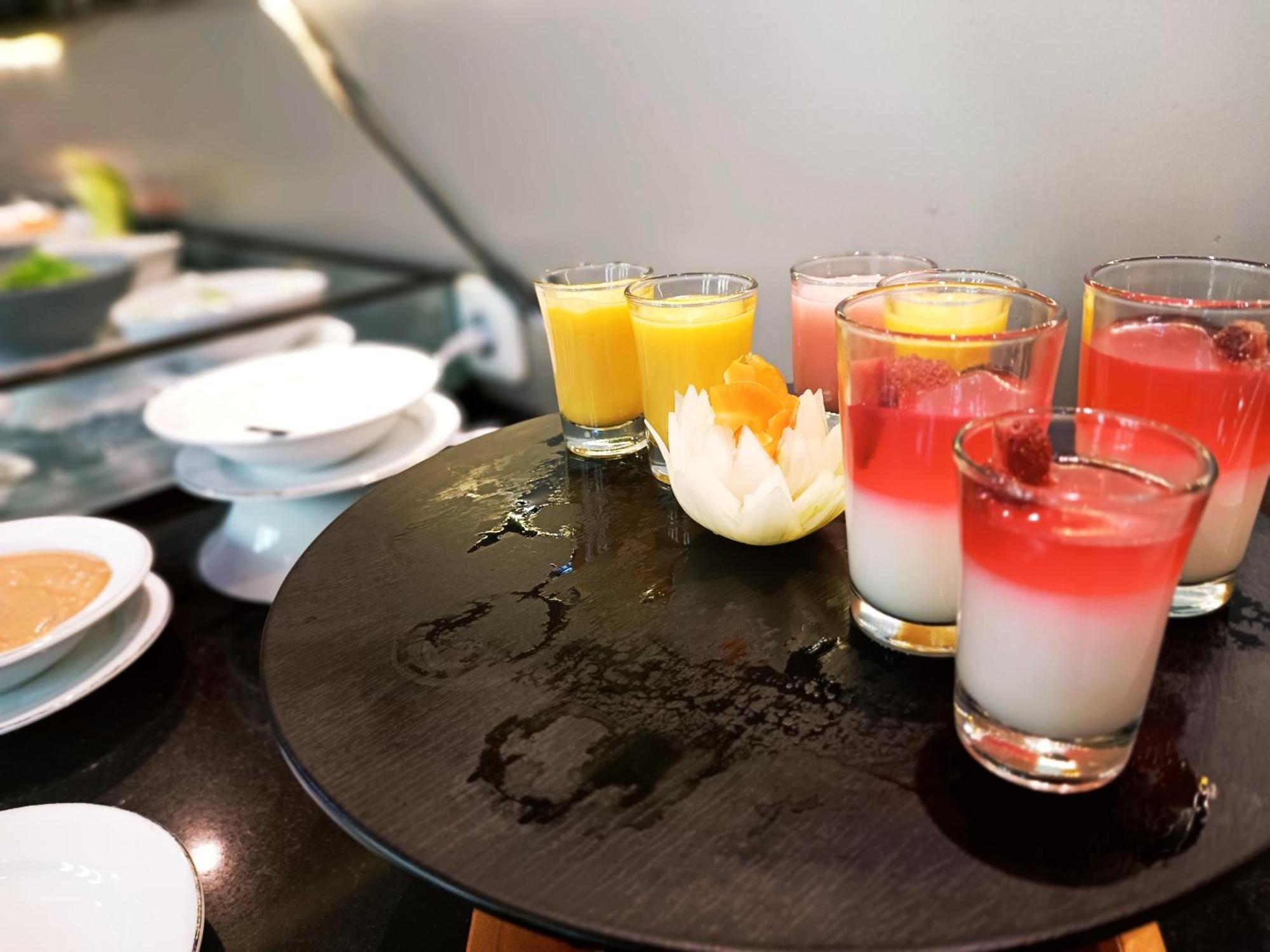 Halogen Hotel Airport Surabaya Sidoarjo Kültér fotó